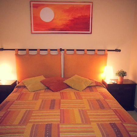 B&B Sunflower Catania-Fontanarossai nemzetközi repülőtér Szoba fotó