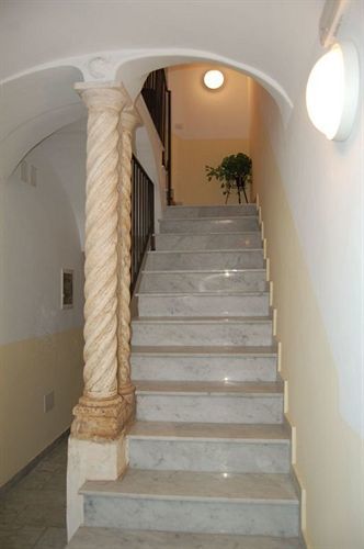 B&B Sunflower Catania-Fontanarossai nemzetközi repülőtér Kültér fotó