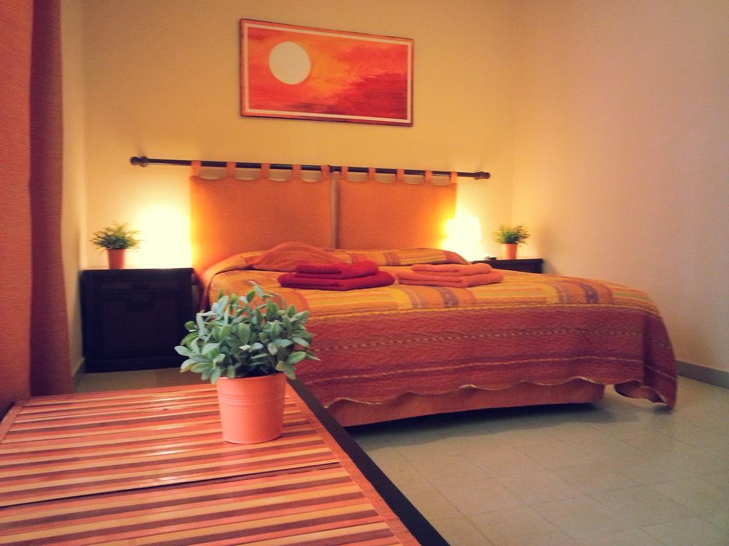 B&B Sunflower Catania-Fontanarossai nemzetközi repülőtér Szoba fotó