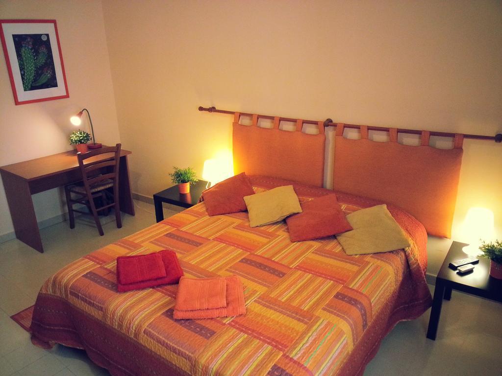 B&B Sunflower Catania-Fontanarossai nemzetközi repülőtér Szoba fotó