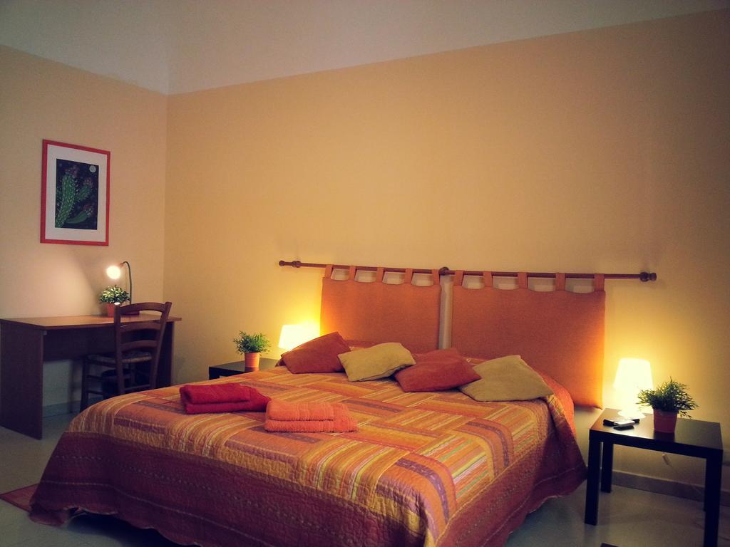 B&B Sunflower Catania-Fontanarossai nemzetközi repülőtér Szoba fotó