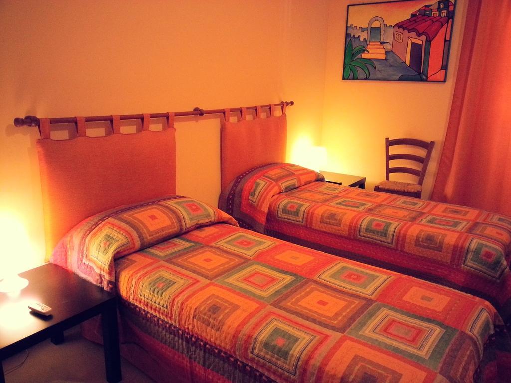 B&B Sunflower Catania-Fontanarossai nemzetközi repülőtér Szoba fotó